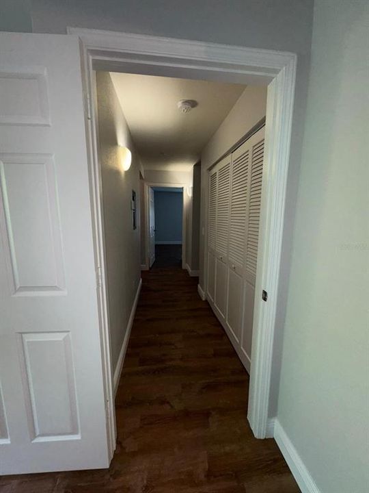 For Sale: $230,000 (2 beds, 2 baths, 1255 Square Feet)