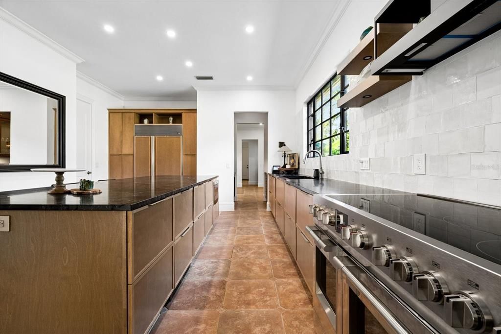 En Venta: $1,195,000 (2 camas, 2 baños, 2941 Pies cuadrados)