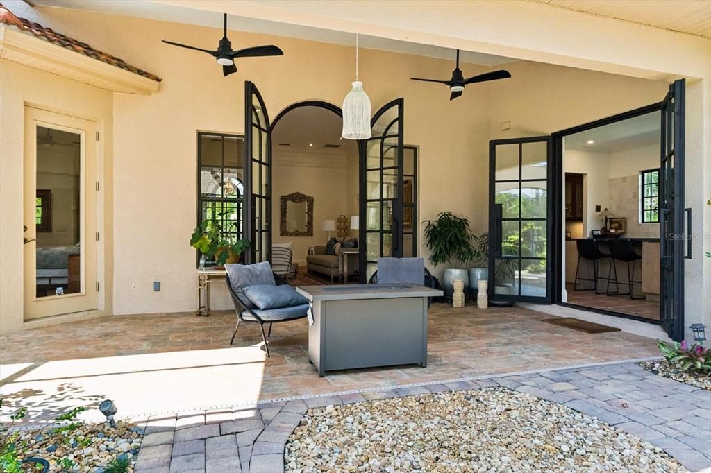 En Venta: $1,195,000 (2 camas, 2 baños, 2941 Pies cuadrados)