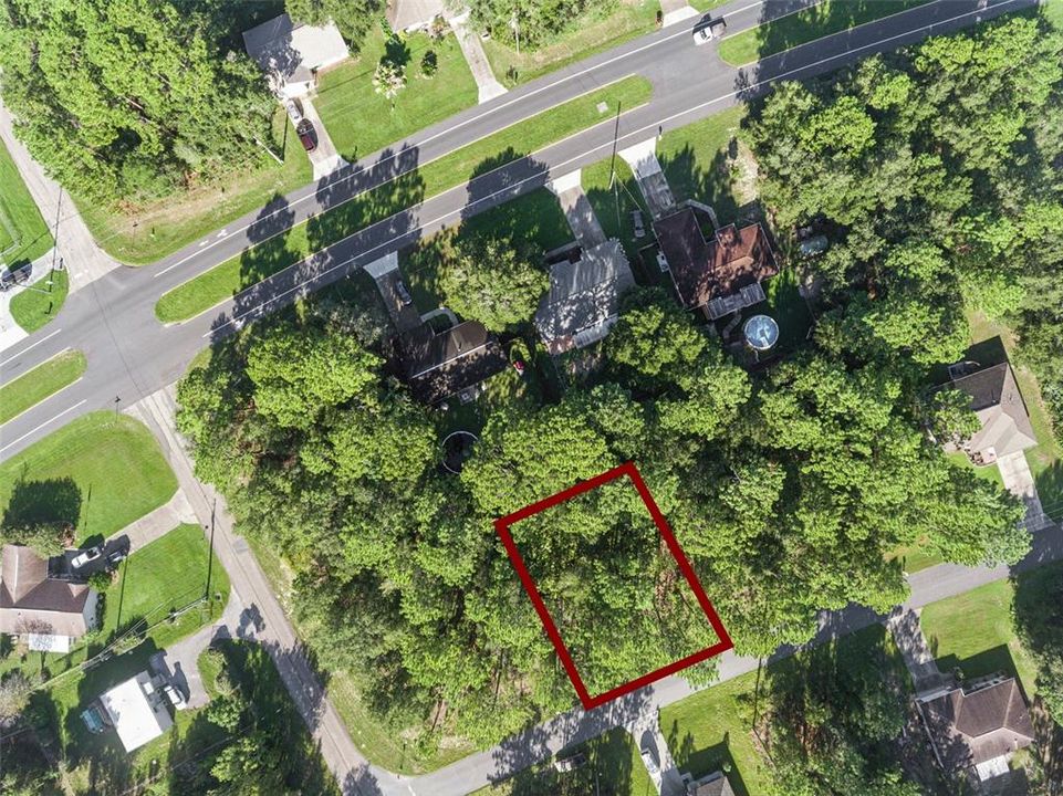 На продажу: $29,900 (0.23 acres)