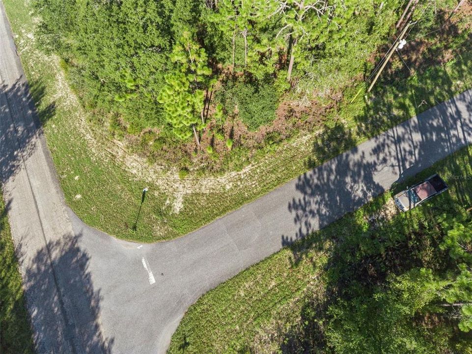 На продажу: $29,900 (0.23 acres)