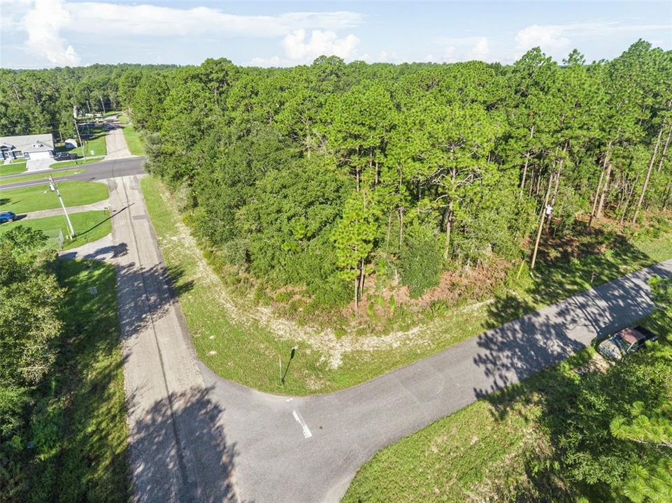 На продажу: $29,900 (0.23 acres)