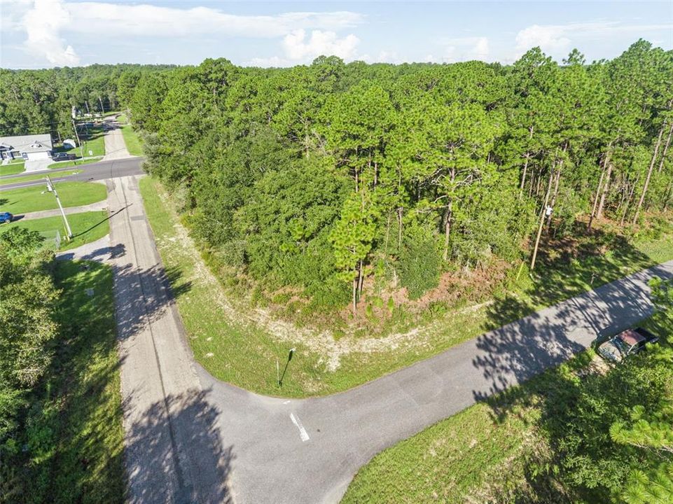 На продажу: $29,900 (0.23 acres)