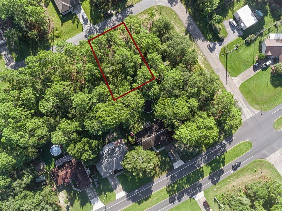 На продажу: $29,900 (0.23 acres)