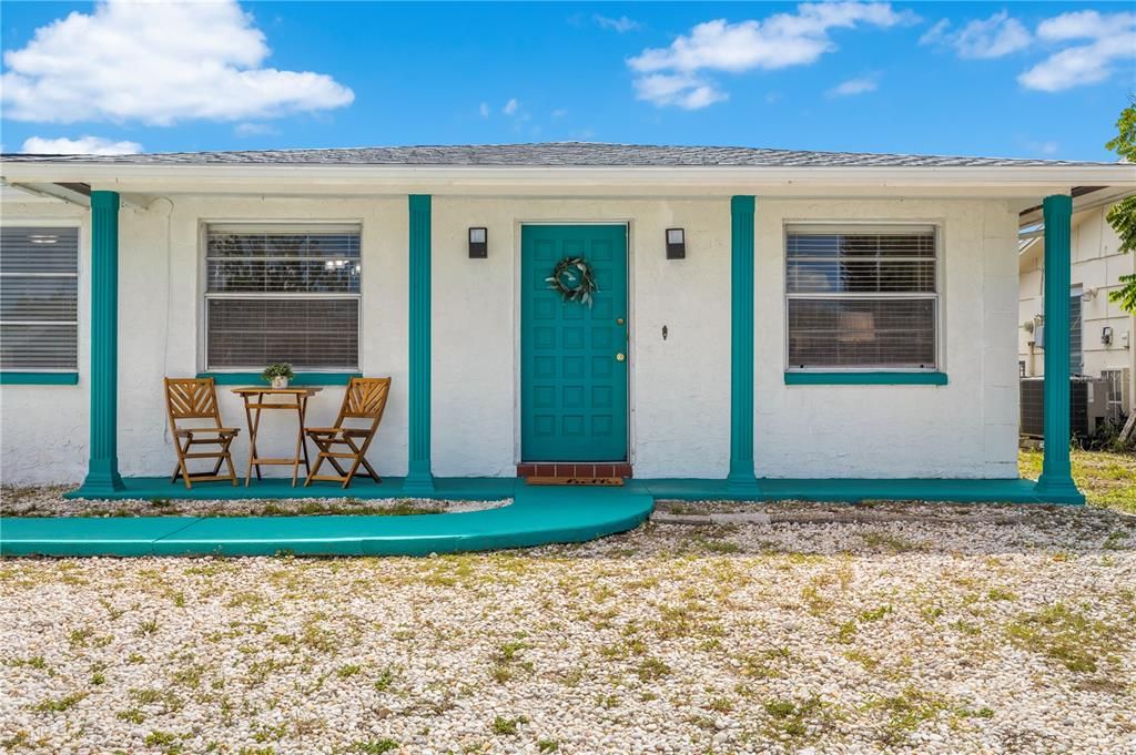 For Sale: $223,800 (2 beds, 2 baths, 1368 Square Feet)