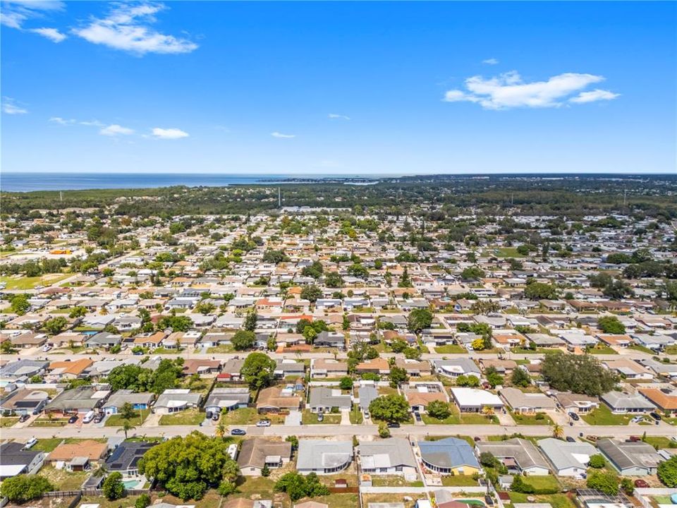 For Sale: $223,800 (2 beds, 2 baths, 1368 Square Feet)