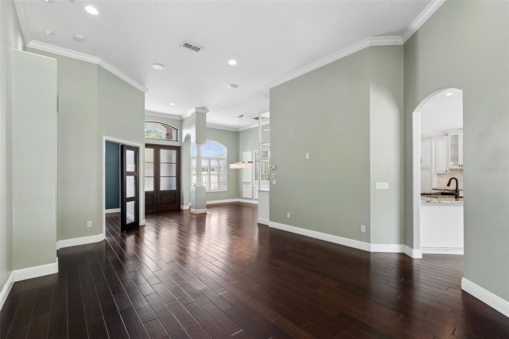 For Sale: $899,900 (4 beds, 3 baths, 3188 Square Feet)