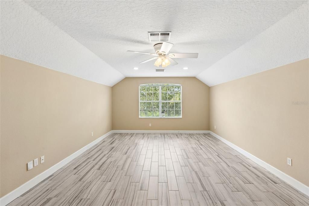 For Sale: $899,900 (4 beds, 3 baths, 3188 Square Feet)