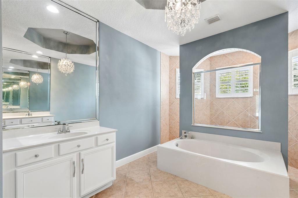 For Sale: $899,900 (4 beds, 3 baths, 3188 Square Feet)
