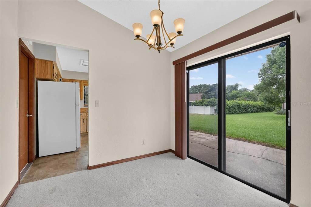For Sale: $259,900 (2 beds, 2 baths, 1040 Square Feet)