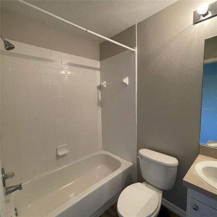 En Renta: $1,450 (3 camas, 2 baños, 1450 Pies cuadrados)