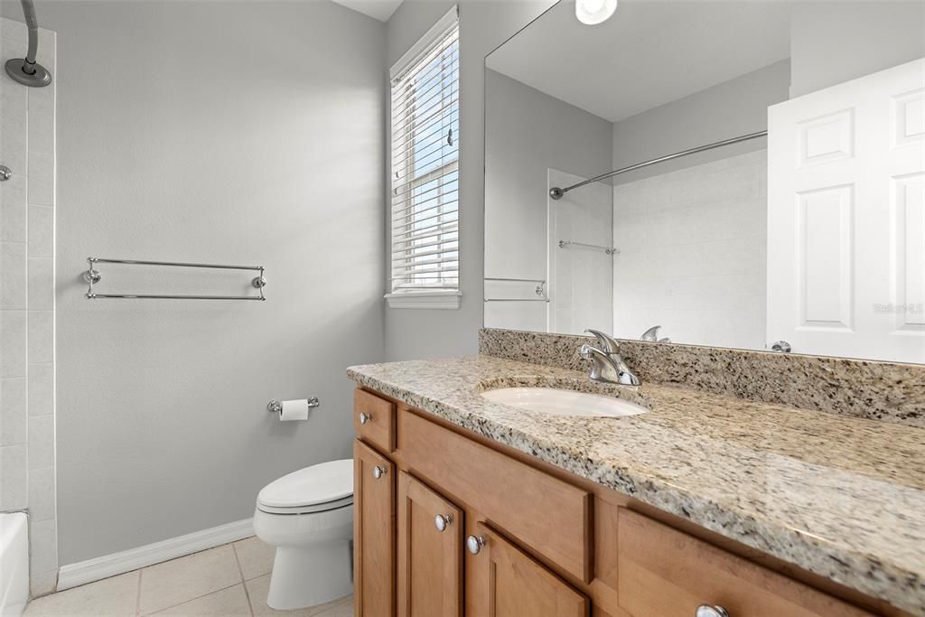 For Rent: $2,550 (2 beds, 2 baths, 1462 Square Feet)