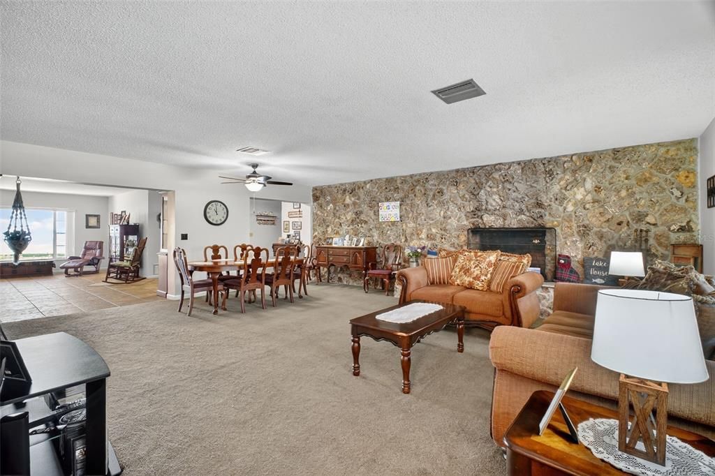 For Sale: $975,000 (4 beds, 3 baths, 3259 Square Feet)