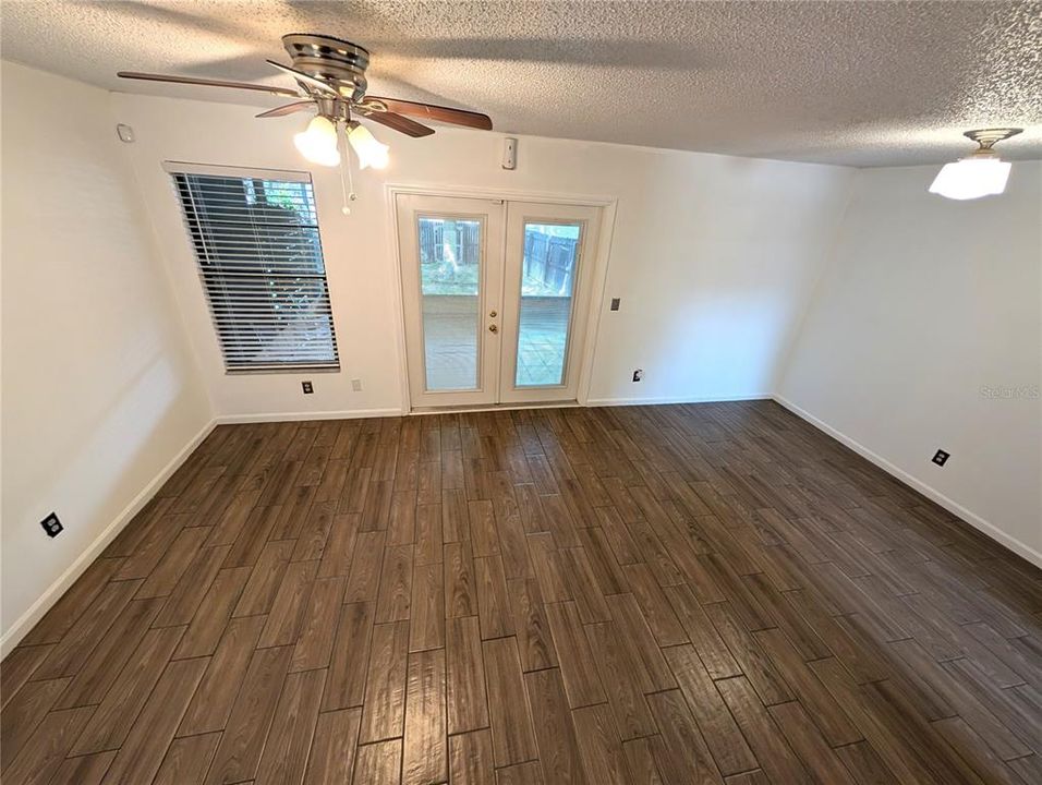 For Rent: $1,850 (2 beds, 2 baths, 1092 Square Feet)