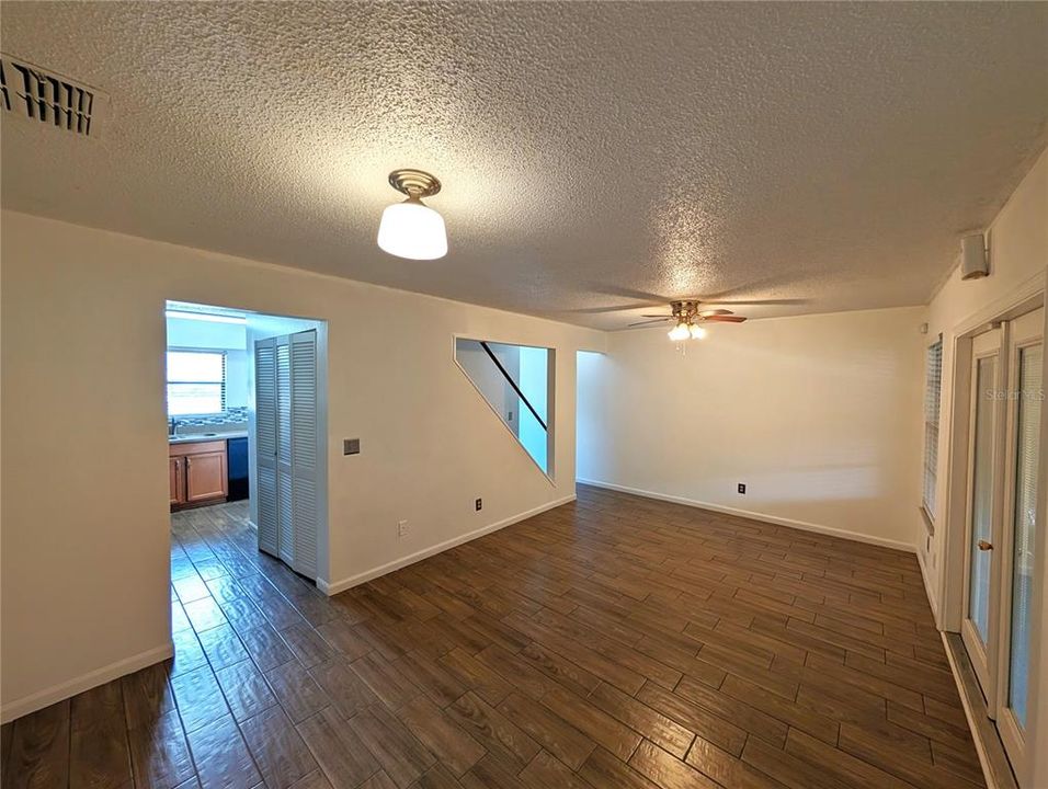 For Rent: $1,850 (2 beds, 2 baths, 1092 Square Feet)