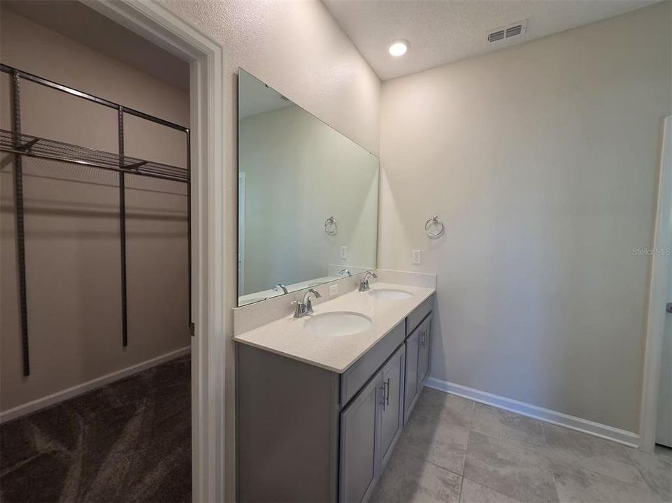 For Rent: $2,900 (4 beds, 3 baths, 2492 Square Feet)