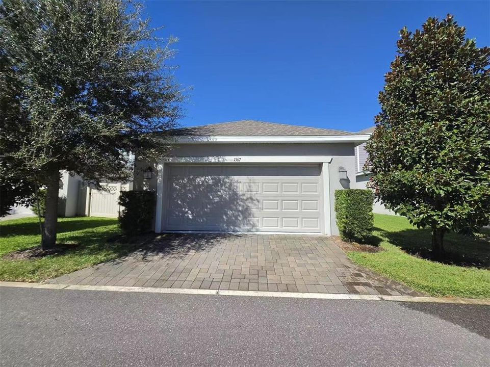 For Rent: $2,900 (4 beds, 3 baths, 2492 Square Feet)