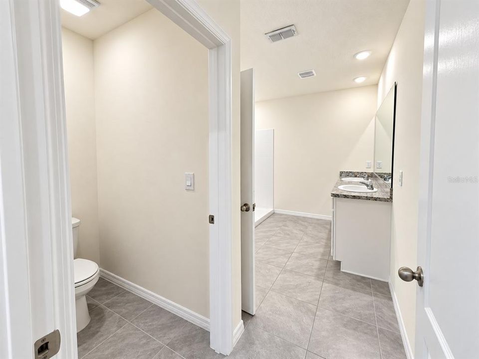 For Sale: $314,990 (3 beds, 2 baths, 1690 Square Feet)
