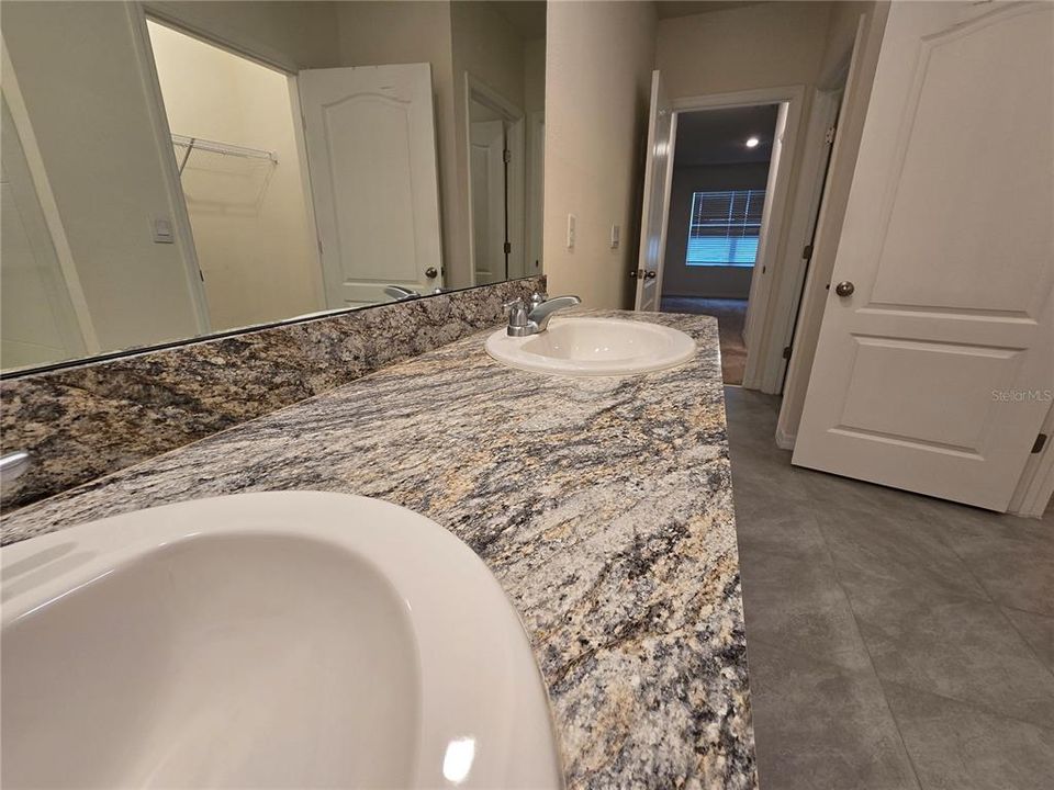 For Sale: $314,990 (3 beds, 2 baths, 1690 Square Feet)