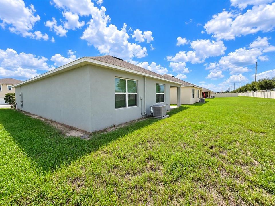For Sale: $314,990 (3 beds, 2 baths, 1690 Square Feet)