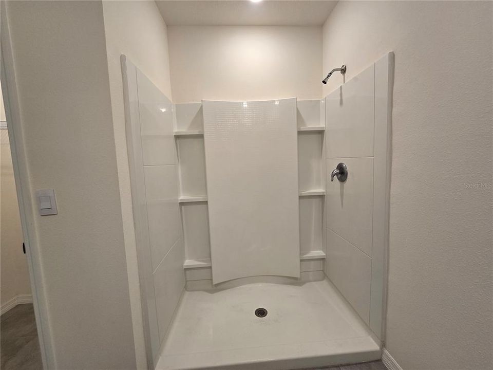 For Sale: $314,990 (3 beds, 2 baths, 1690 Square Feet)