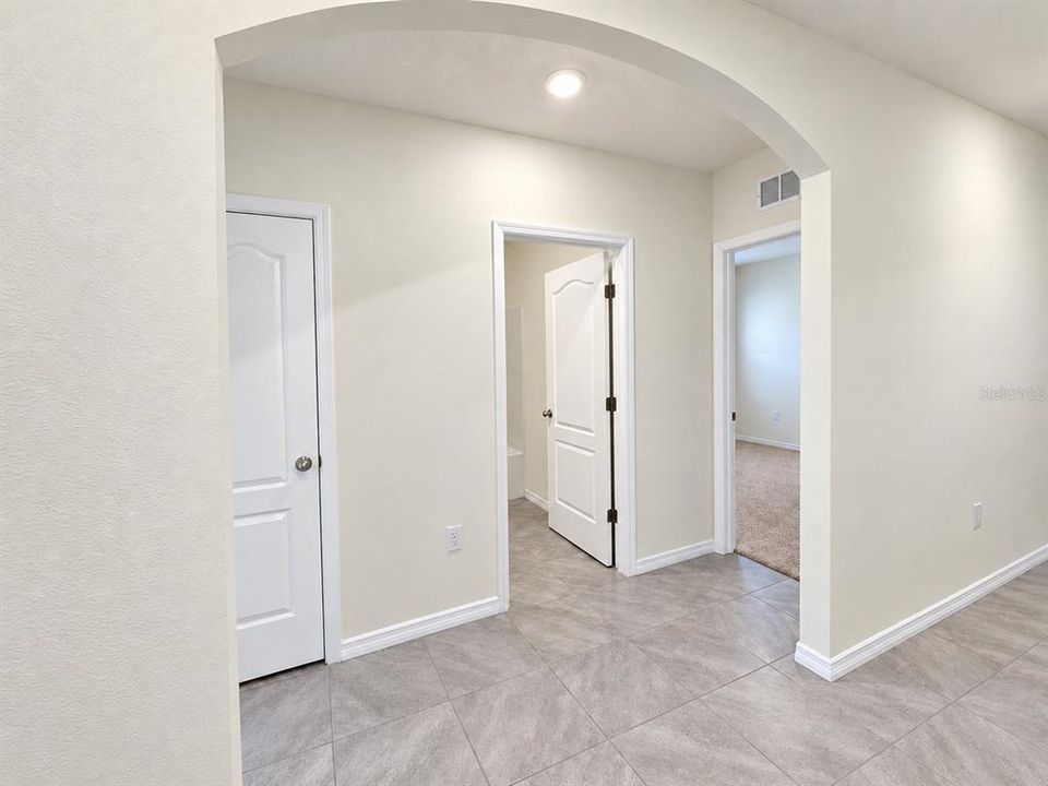 For Sale: $314,990 (3 beds, 2 baths, 1690 Square Feet)