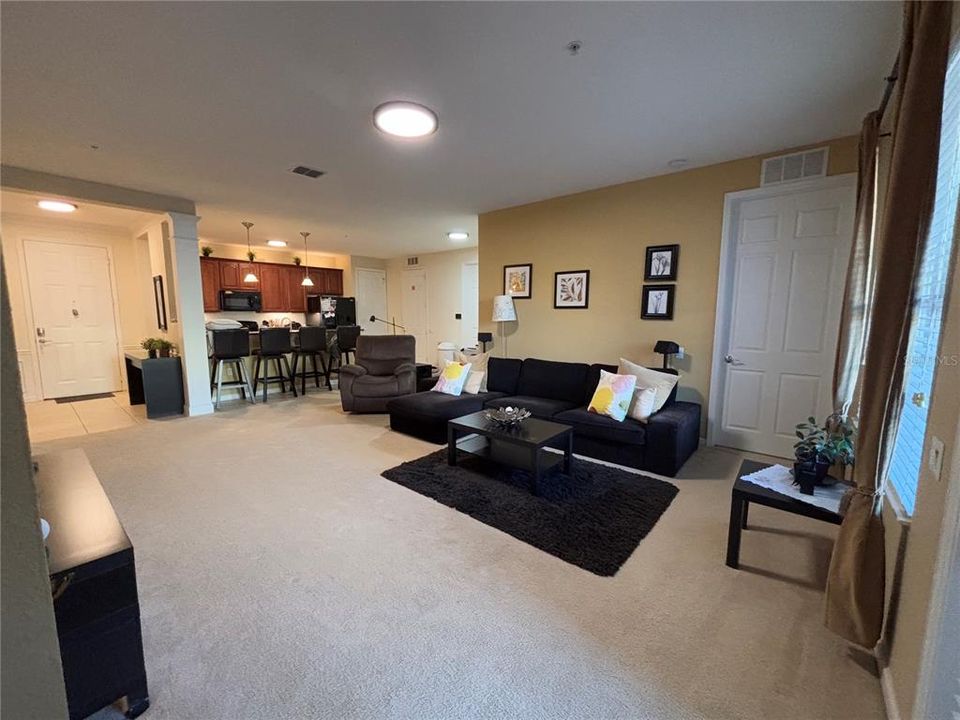 For Sale: $508,000 (2 beds, 2 baths, 1823 Square Feet)