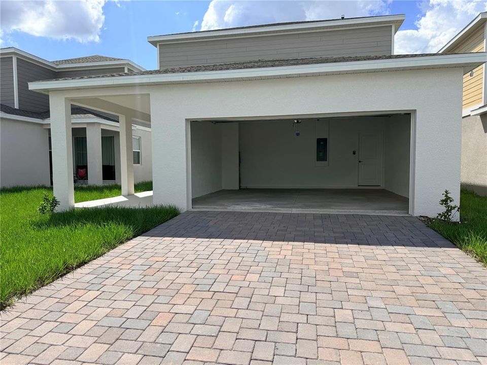 For Rent: $2,895 (4 beds, 3 baths, 2683 Square Feet)