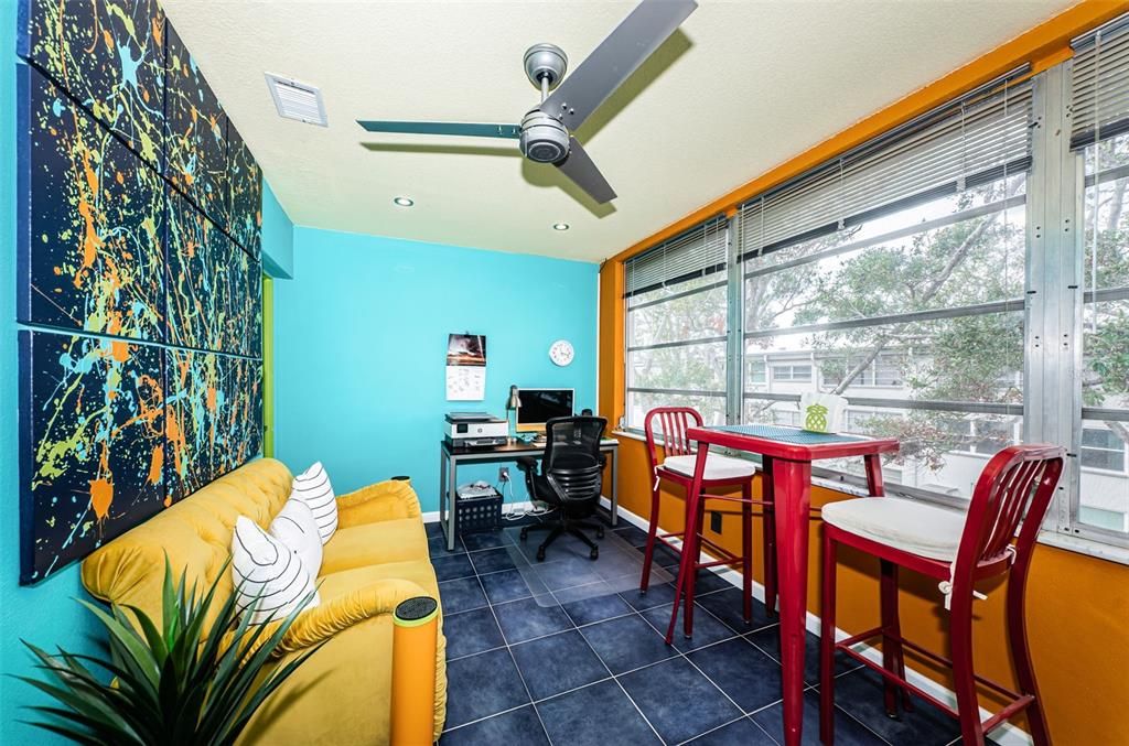For Sale: $150,000 (2 beds, 2 baths, 1016 Square Feet)