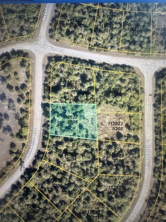 En Venta: $7,900 (0.26 acres)