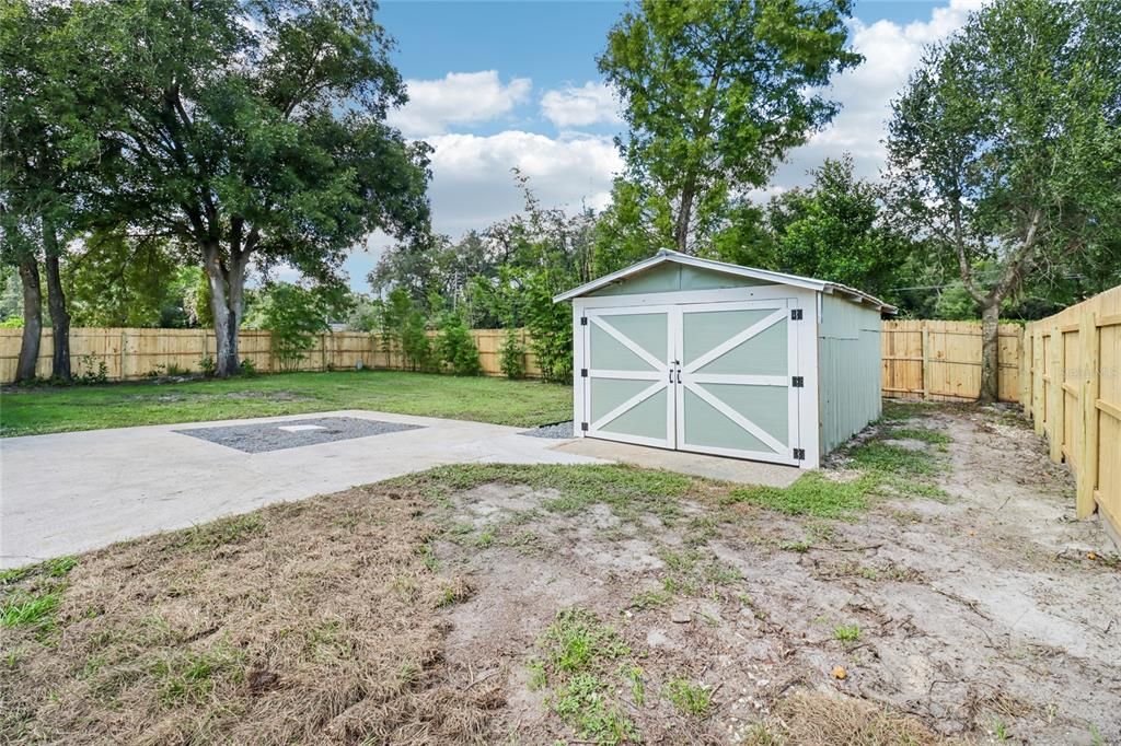For Sale: $349,900 (3 beds, 2 baths, 1593 Square Feet)