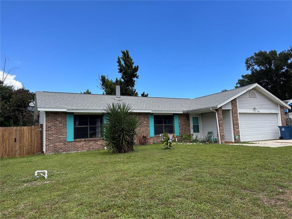 For Sale: $294,900 (4 beds, 2 baths, 1869 Square Feet)