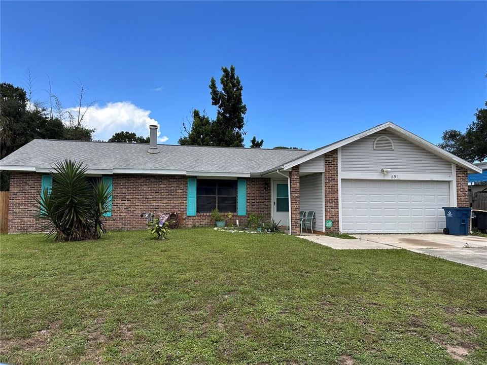 For Sale: $294,900 (4 beds, 2 baths, 1869 Square Feet)