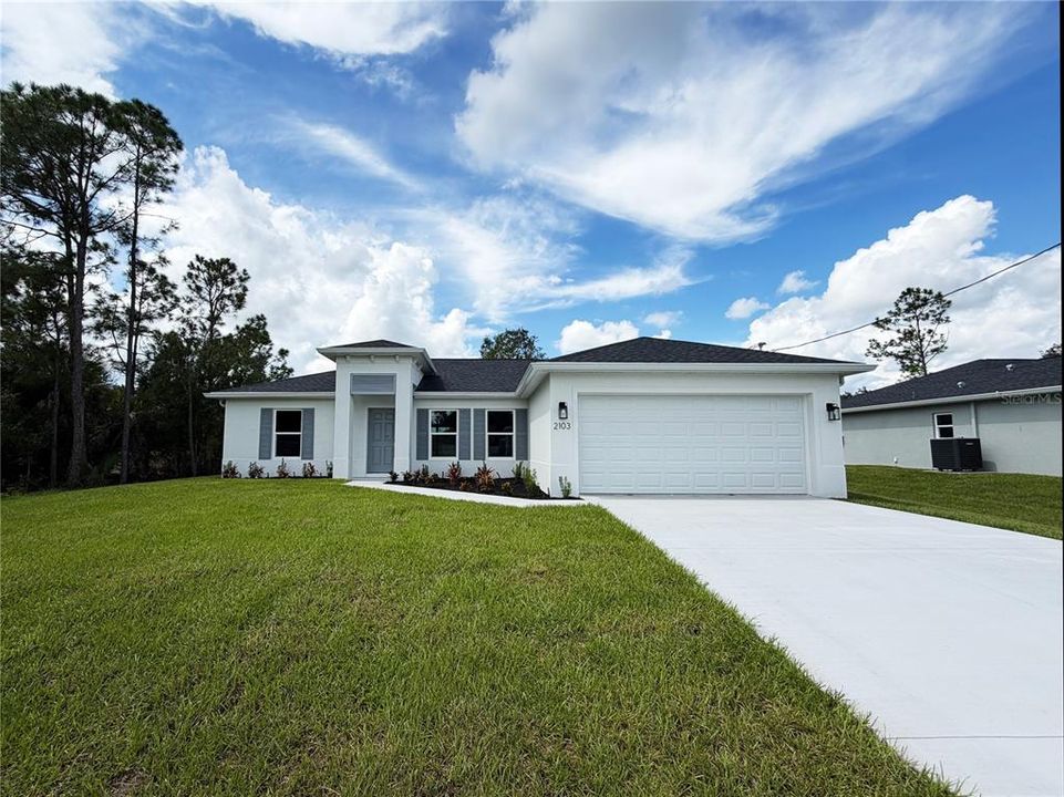 For Sale: $325,000 (3 beds, 2 baths, 1437 Square Feet)