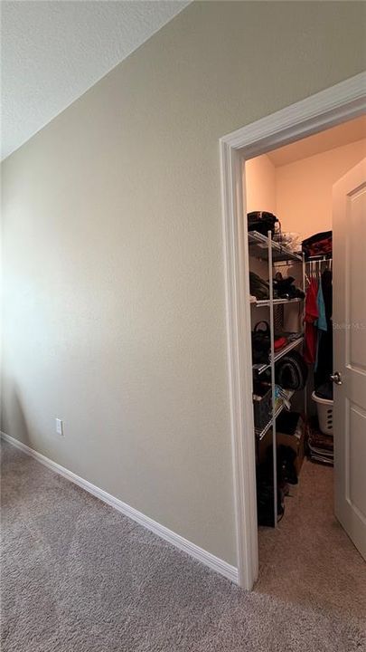 For Sale: $335,000 (3 beds, 2 baths, 1632 Square Feet)