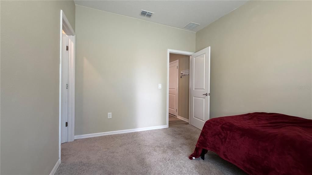 For Sale: $335,000 (3 beds, 2 baths, 1632 Square Feet)