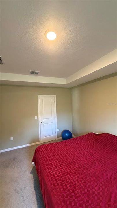 For Sale: $335,000 (3 beds, 2 baths, 1632 Square Feet)