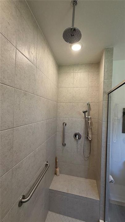 For Sale: $335,000 (3 beds, 2 baths, 1632 Square Feet)
