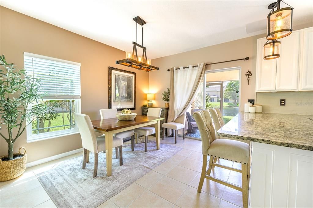 En Venta: $265,000 (3 camas, 2 baños, 1343 Pies cuadrados)