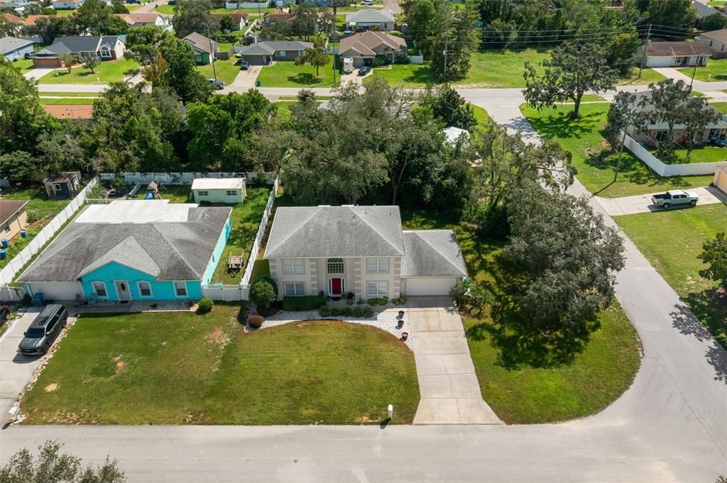 Activo con contrato: $349,900 (4 camas, 2 baños, 2348 Pies cuadrados)