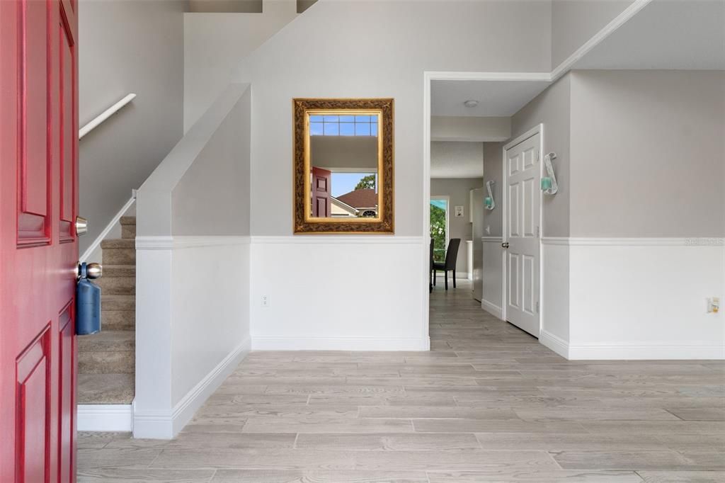 Activo con contrato: $349,900 (4 camas, 2 baños, 2348 Pies cuadrados)