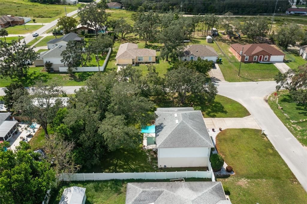 Activo con contrato: $349,900 (4 camas, 2 baños, 2348 Pies cuadrados)