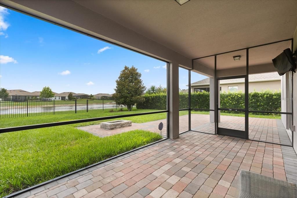 For Rent: $4,950 (5 beds, 4 baths, 2840 Square Feet)