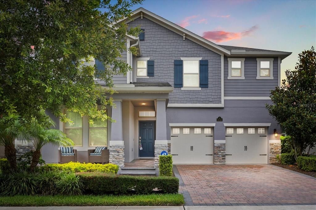 For Rent: $4,950 (5 beds, 4 baths, 2840 Square Feet)