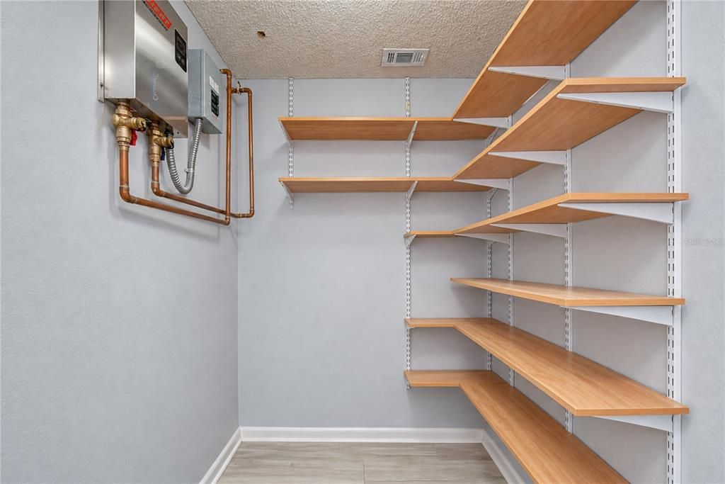 En Venta: $450,000 (3 camas, 2 baños, 1208 Pies cuadrados)