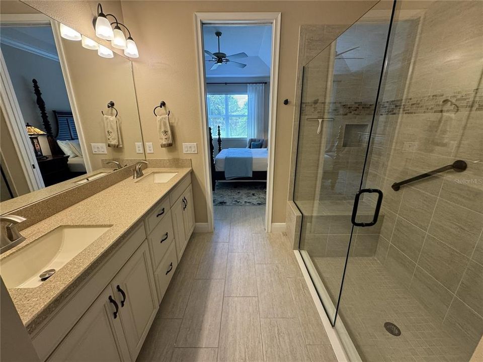 For Rent: $3,250 (2 beds, 2 baths, 1629 Square Feet)