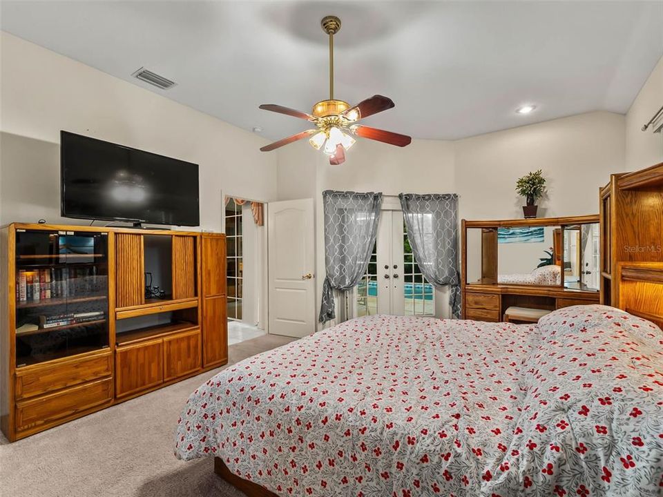 En Venta: $474,900 (3 camas, 2 baños, 2272 Pies cuadrados)