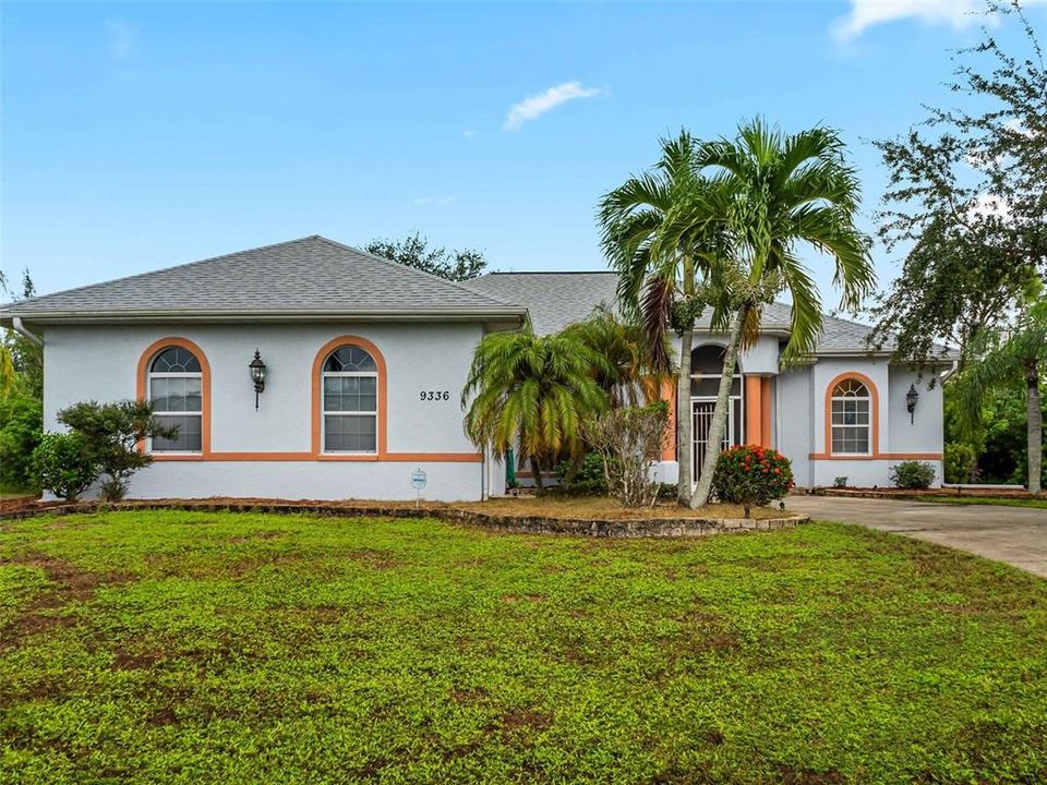 En Venta: $474,900 (3 camas, 2 baños, 2272 Pies cuadrados)