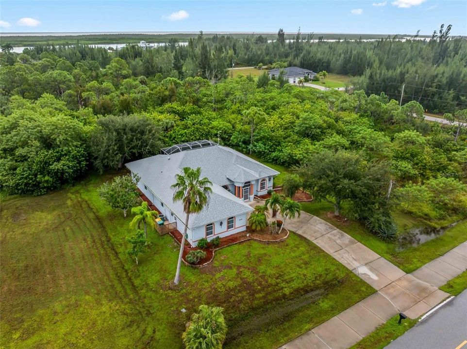 En Venta: $474,900 (3 camas, 2 baños, 2272 Pies cuadrados)