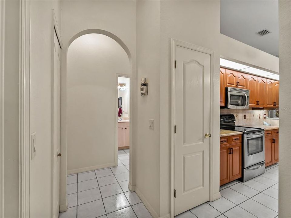 En Venta: $474,900 (3 camas, 2 baños, 2272 Pies cuadrados)